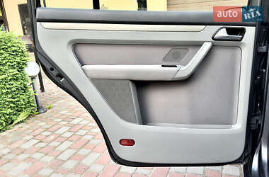 Мінівен Volkswagen Touran 2008 в 
