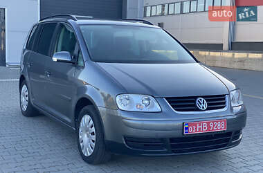 Минивэн Volkswagen Touran 2006 в 