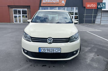 Минивэн Volkswagen Touran 2013 в Чернигове