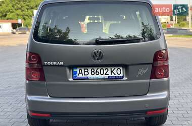 Мінівен Volkswagen Touran 2008 в 