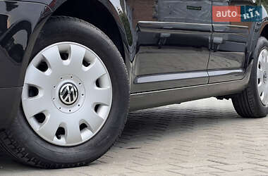 Минивэн Volkswagen Touran 2005 в 