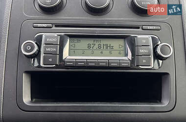 Минивэн Volkswagen Touran 2005 в 
