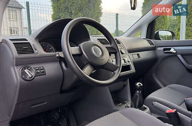 Минивэн Volkswagen Touran 2005 в 