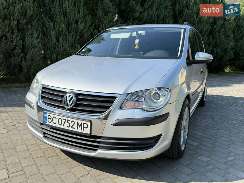 Volkswagen Touran 2009
