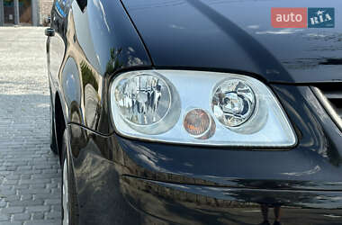 Минивэн Volkswagen Touran 2005 в 