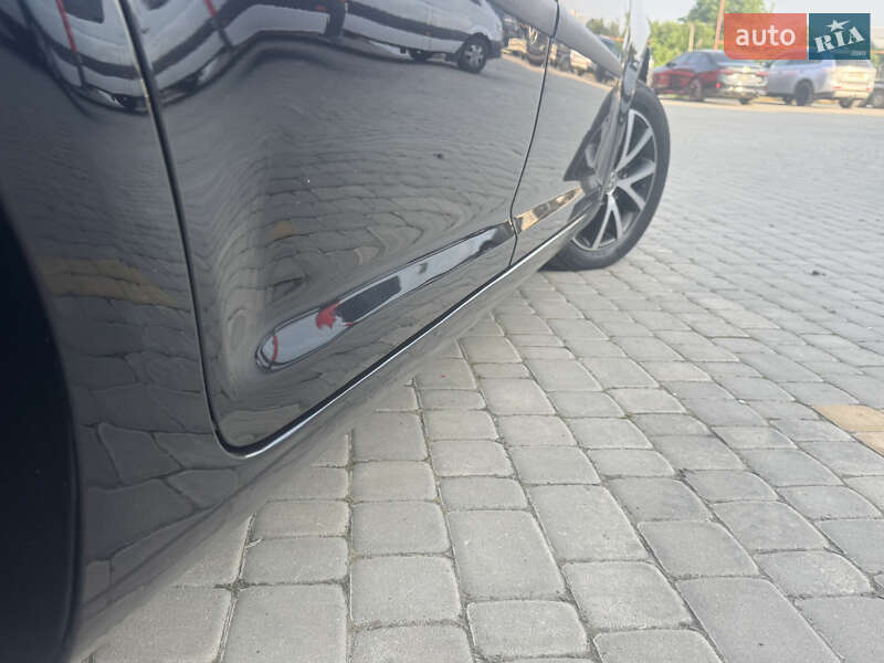 Минивэн Volkswagen Touran 2014 в Коломые