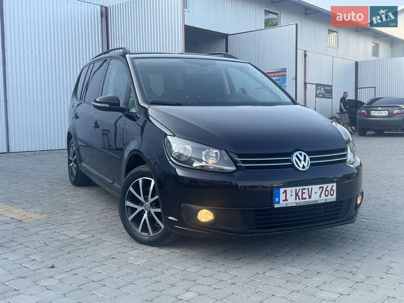 Минивэн Volkswagen Touran 2014 в Коломые