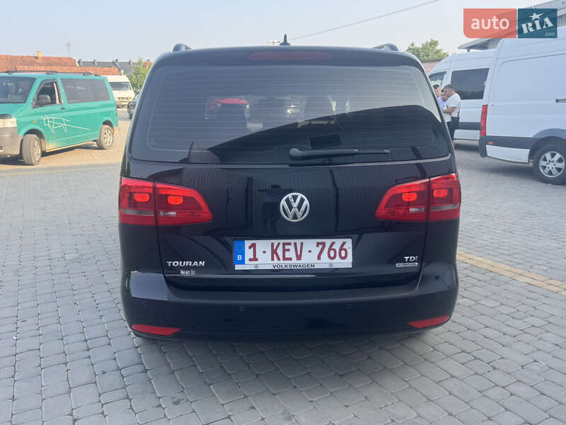 Минивэн Volkswagen Touran 2014 в Коломые