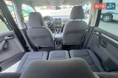 Минивэн Volkswagen Touran 2014 в 