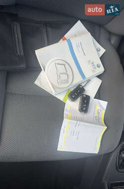 Минивэн Volkswagen Touran 2014 в 