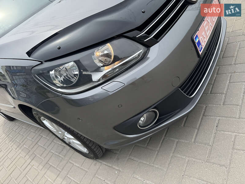 Минивэн Volkswagen Touran 2011 в Белой Церкви