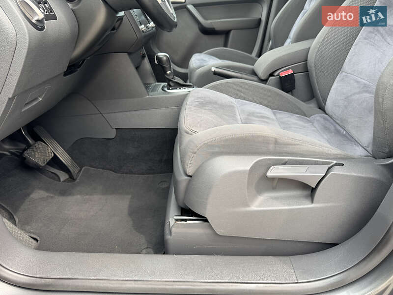 Минивэн Volkswagen Touran 2011 в Белой Церкви