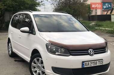 Минивэн Volkswagen Touran 2011 в Боярке