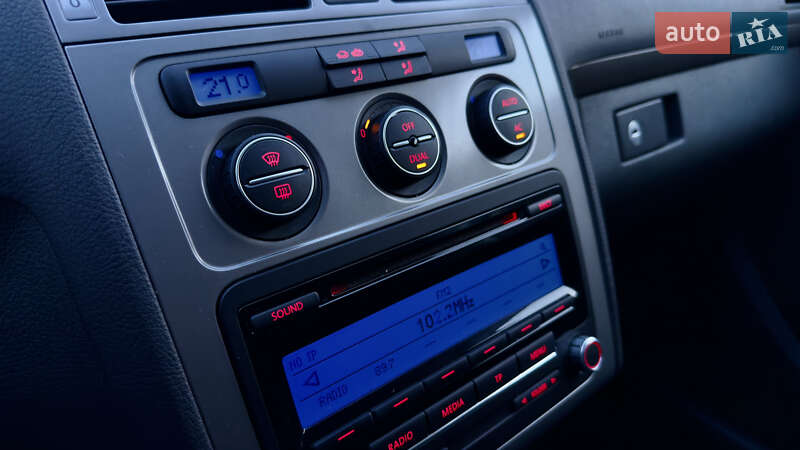 Минивэн Volkswagen Touran 2008 в Шепетовке