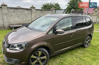 Мінівен Volkswagen Touran 2011 в Рудки