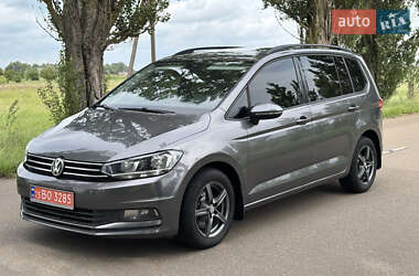 Микровэн Volkswagen Touran 2016 в 