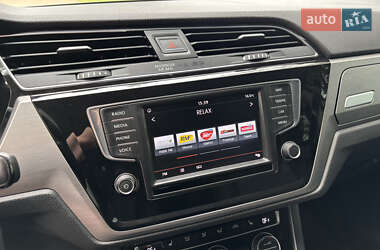Микровэн Volkswagen Touran 2016 в 
