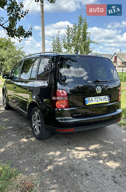Мінівен Volkswagen Touran 2008 в 