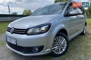 Минивэн Volkswagen Touran 2015 в 