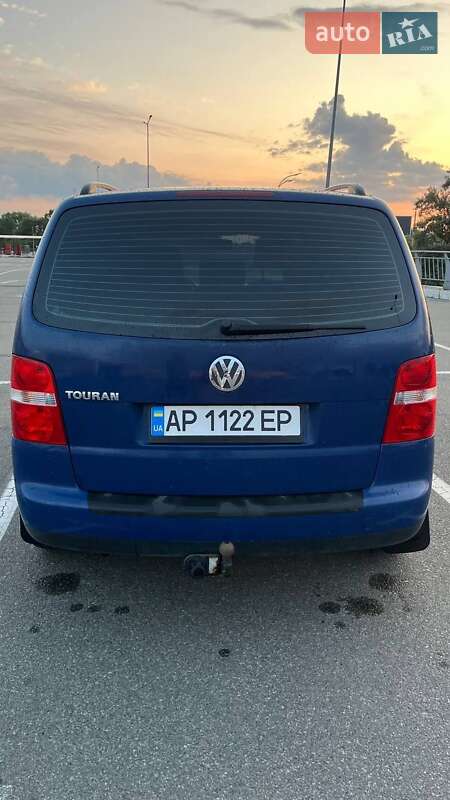 Мінівен Volkswagen Touran 2004 в Києві