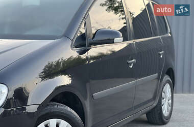 Минивэн Volkswagen Touran 2005 в 