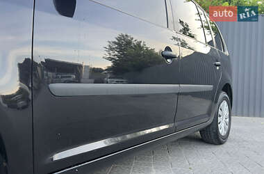 Минивэн Volkswagen Touran 2005 в 