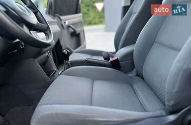 Минивэн Volkswagen Touran 2005 в 