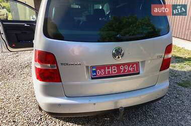 Мінівен Volkswagen Touran 2006 в Косові