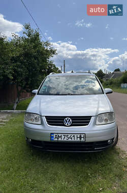 Мінівен Volkswagen Touran 2006 в Овручі