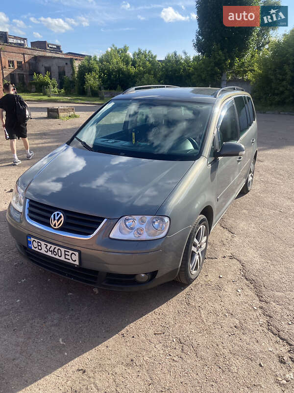 Volkswagen Touran 2006