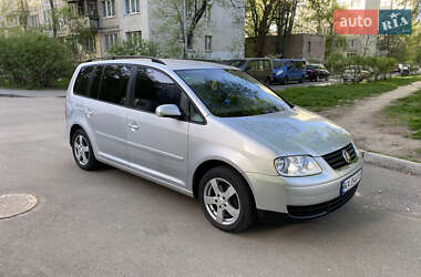 Минивэн Volkswagen Touran 2005 в Оратове