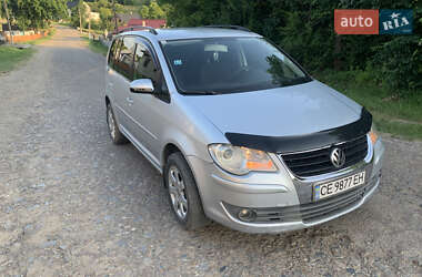 Мінівен Volkswagen Touran 2006 в Колiнкiвцях