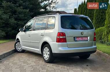 Минивэн Volkswagen Touran 2006 в 