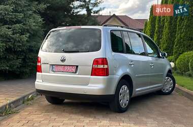Минивэн Volkswagen Touran 2006 в 
