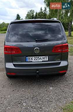 Мінівен Volkswagen Touran 2010 в 