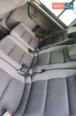 Минивэн Volkswagen Touran 2010 в 