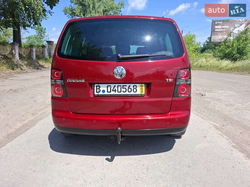 Мінівен Volkswagen Touran 2006 в Івано-Франківську