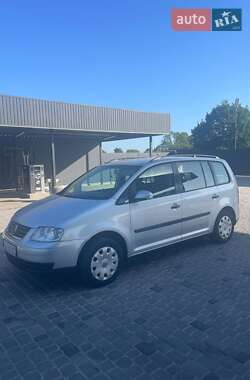 Минивэн Volkswagen Touran 2004 в Виннице
