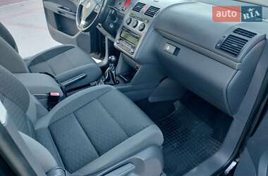 Минивэн Volkswagen Touran 2008 в 