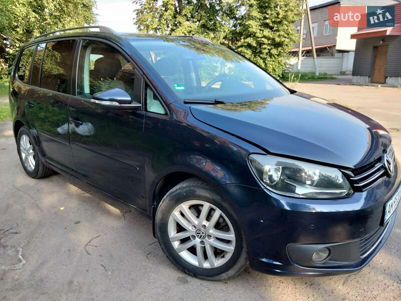 Volkswagen Touran 2013