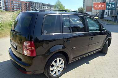 Минивэн Volkswagen Touran 2008 в 