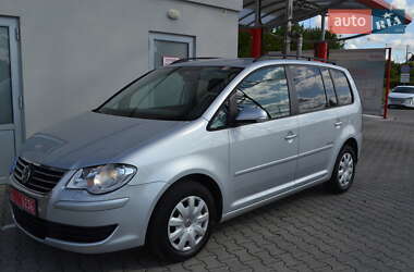 Минивэн Volkswagen Touran 2008 в Виннице