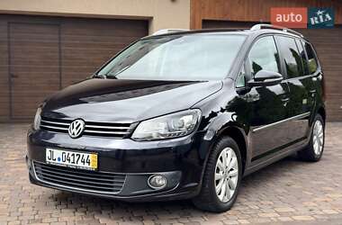 Мінівен Volkswagen Touran 2012 в Чернівцях