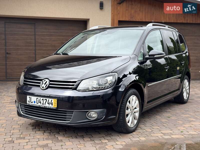 Volkswagen Touran 2012