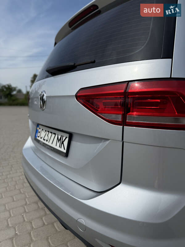Микровэн Volkswagen Touran 2018 в Самборе фото 43 Микровэн Volkswagen Touran 2018 в Самборе
