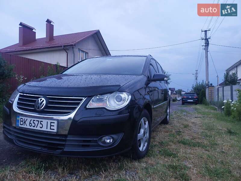 Volkswagen Touran 2009