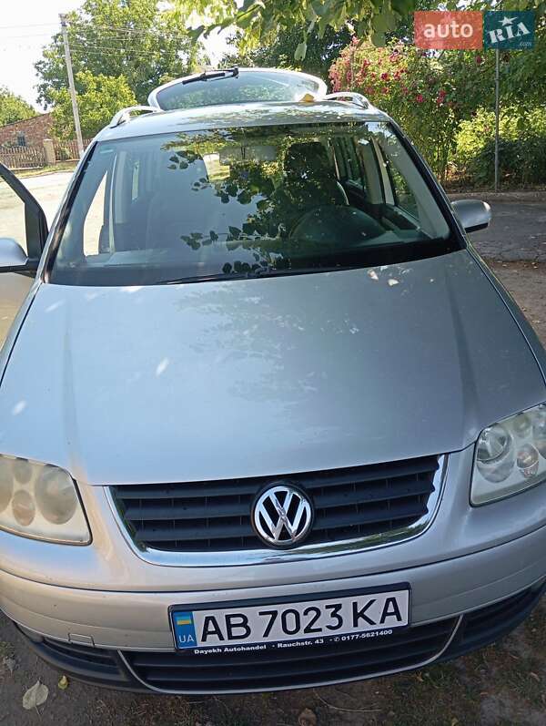 Volkswagen Touran 2003