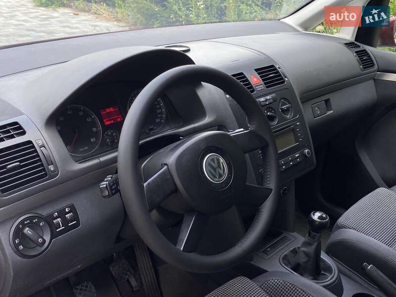 Мінівен Volkswagen Touran 2003 в Вознесенську
