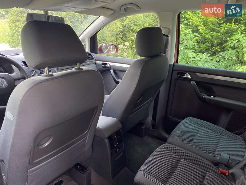 Мінівен Volkswagen Touran 2003 в Вознесенську