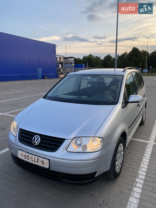 Volkswagen Touran 2005